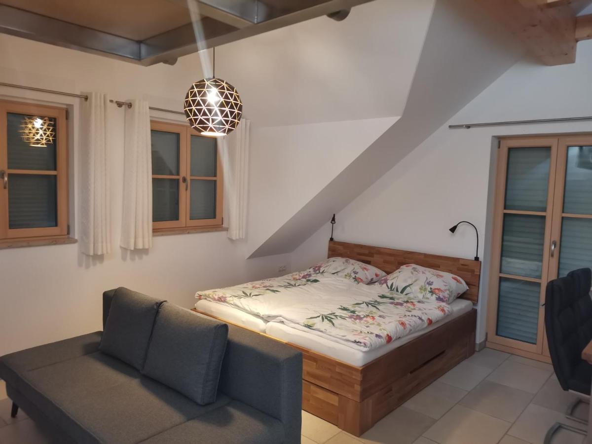 Ferienwohnung Meyer Obergeschoss Вайсенберґ-ін-Байерн Екстер'єр фото