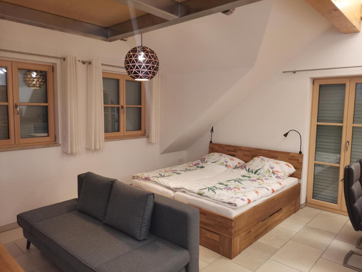 Ferienwohnung Meyer Obergeschoss Вайсенберґ-ін-Байерн Екстер'єр фото